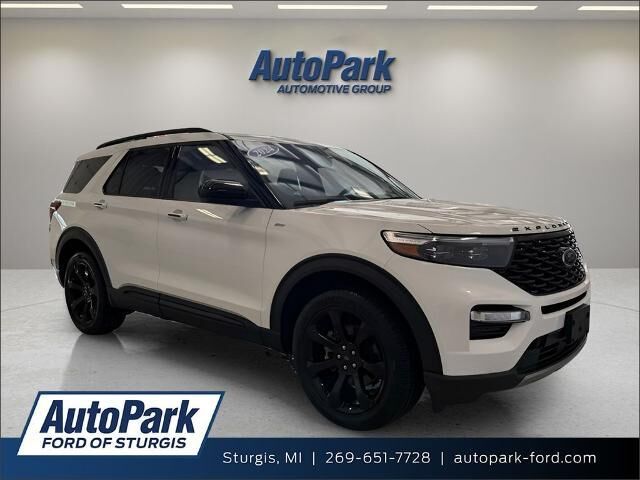 2024 Ford Explorer ST-Line