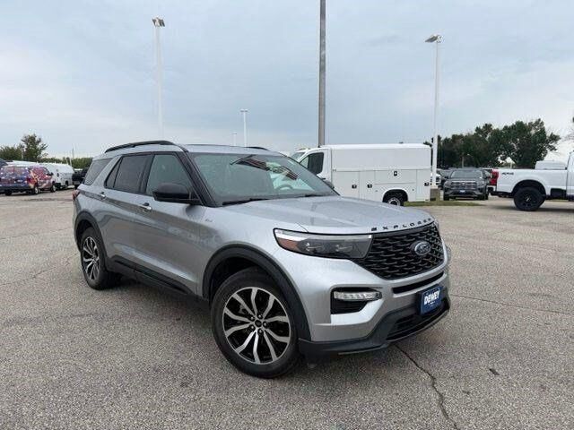 2022 Ford Explorer ST-Line