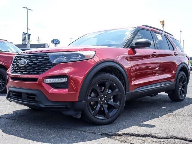 2024 Ford Explorer ST-Line