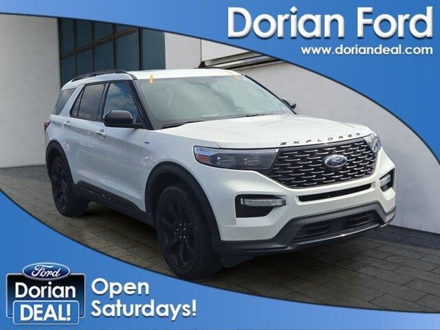 2024 Ford Explorer ST-Line