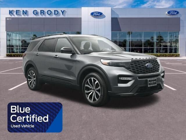 2022 Ford Explorer ST-Line
