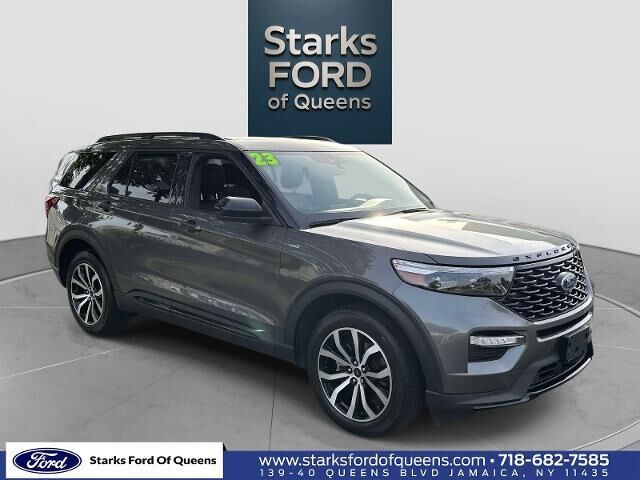 2023 Ford Explorer ST-Line