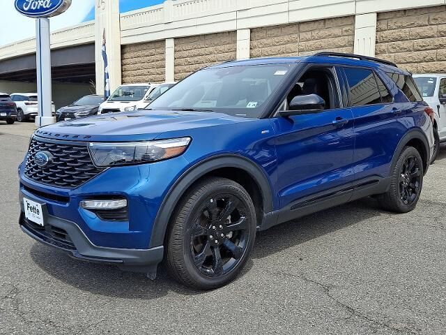 2023 Ford Explorer ST-Line
