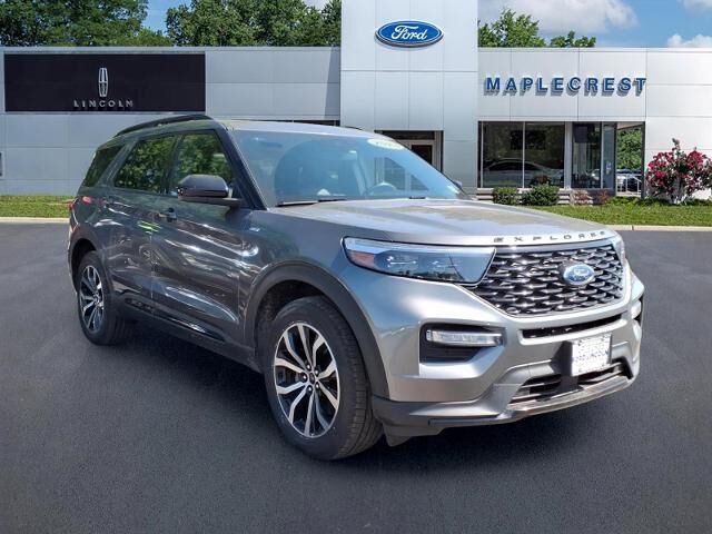 2023 Ford Explorer ST-Line