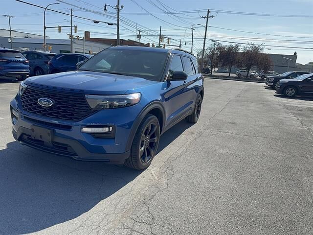 2023 Ford Explorer ST-Line
