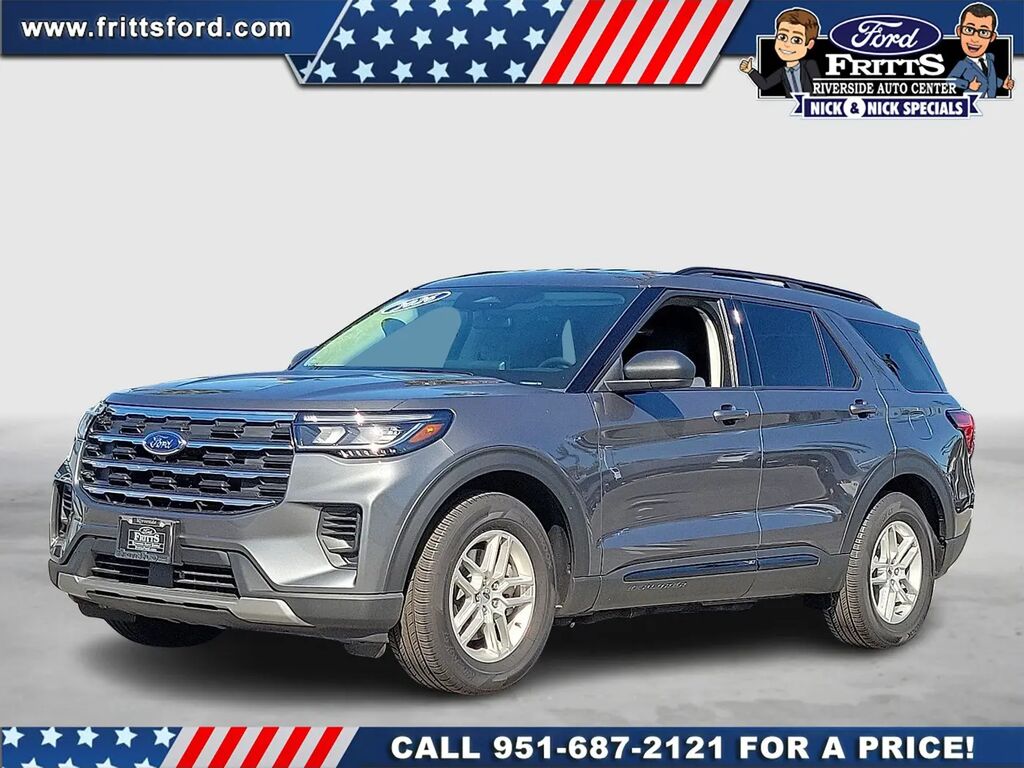 2026 Ford Explorer Active — photo 1 of 13
