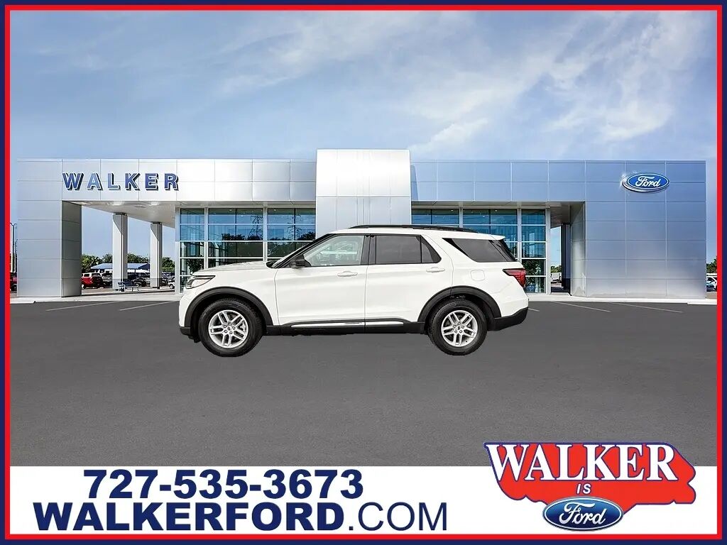 2025 Ford Explorer Active — photo 1 of 13