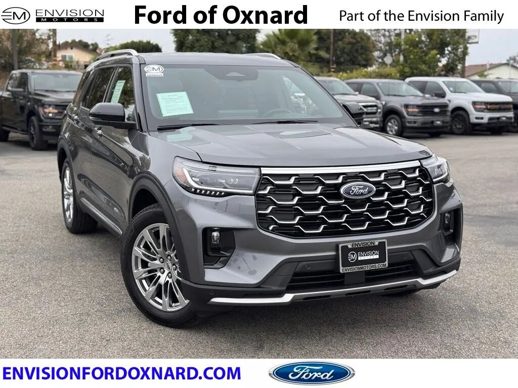 2026 Ford Explorer Platinum — photo 1 of 13