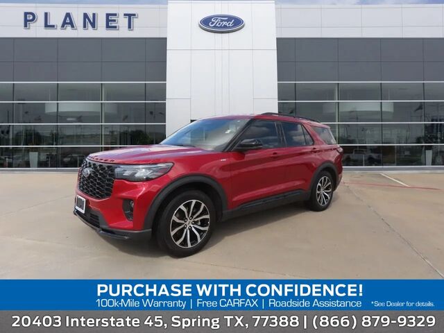 2025 Ford Explorer ST-Line