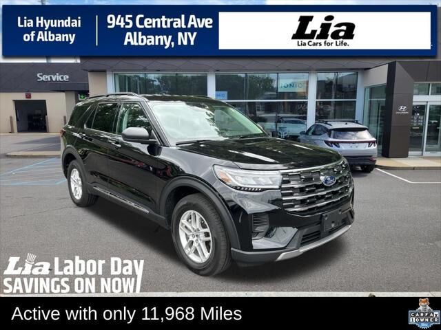 2025 Ford Explorer Active