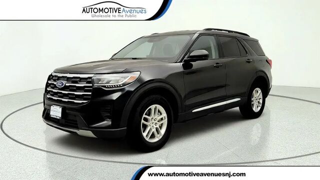 2025 Ford Explorer Active