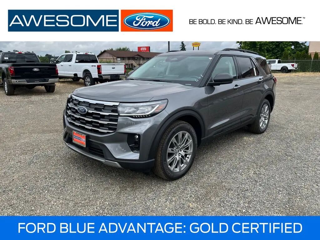 2026 Ford Explorer Active — photo 1 of 10