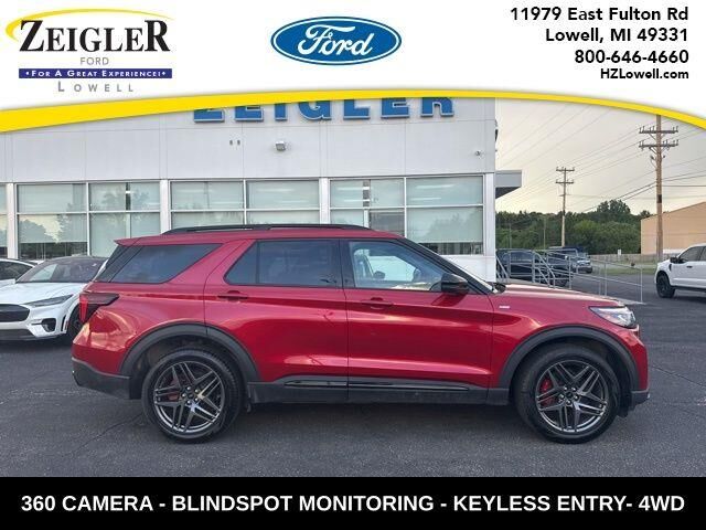 2025 Ford Explorer ST-Line