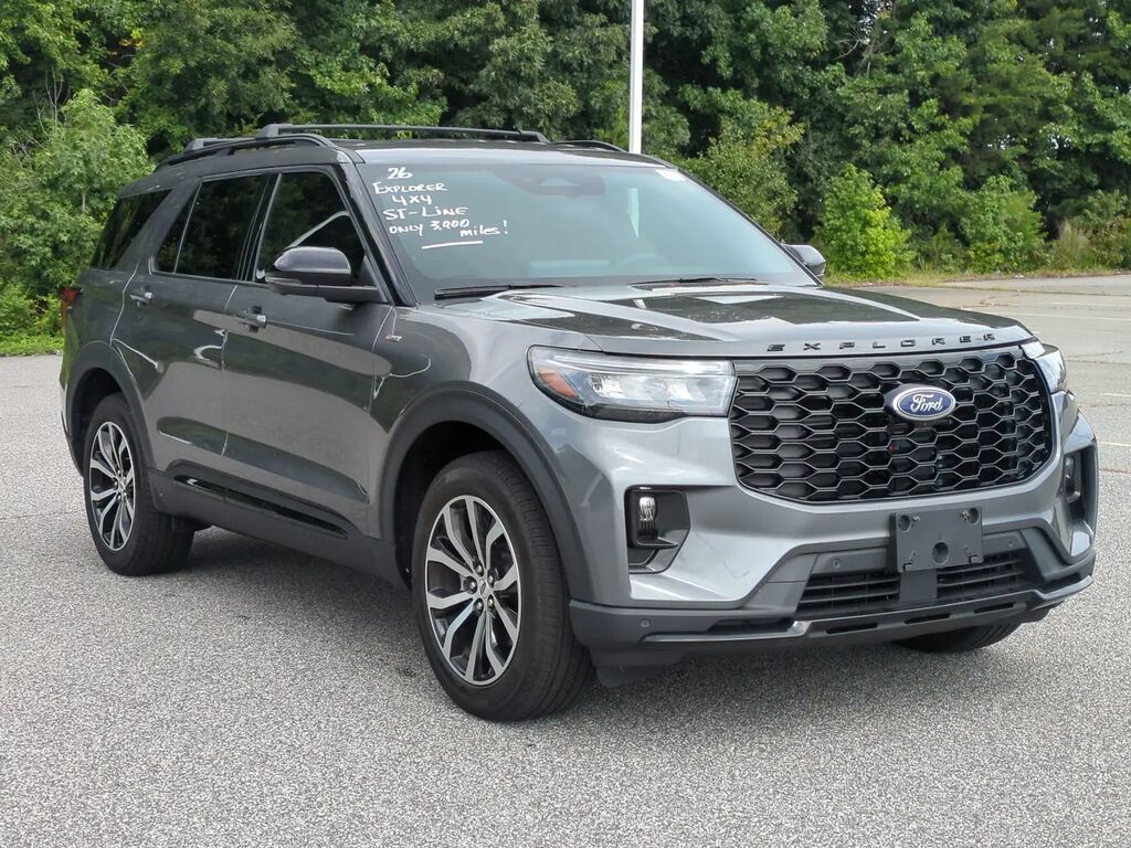 2026 Ford Explorer ST-Line — photo 1 of 25