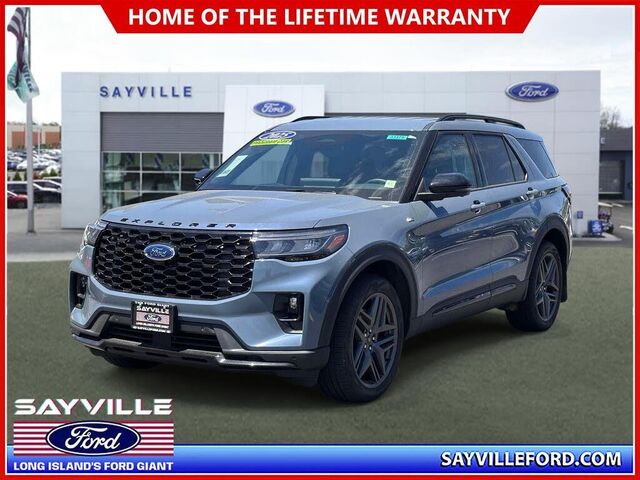 2025 Ford Explorer ST-Line