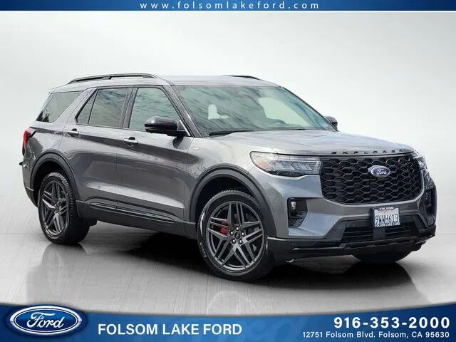 2026 Ford Explorer ST-Line — photo 1 of 12