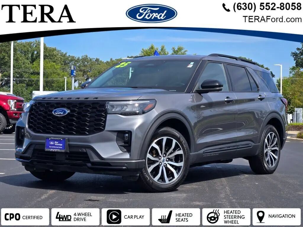 2025 Ford Explorer ST-Line — photo 1 of 13