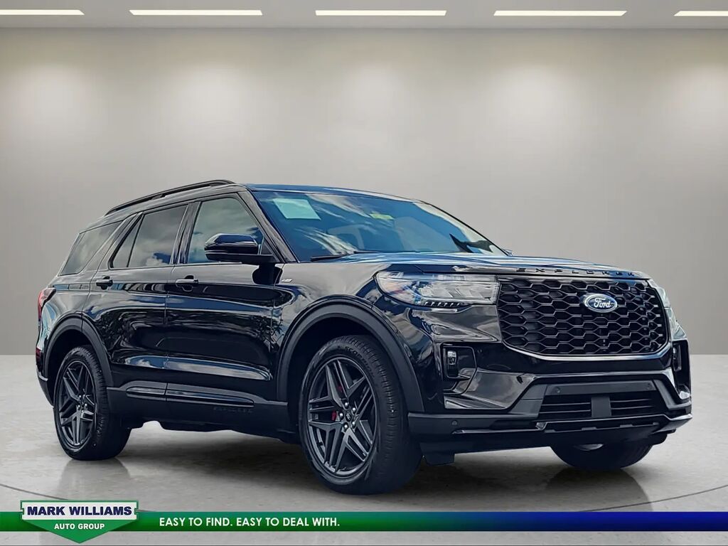 2025 Ford Explorer ST-Line — photo 1 of 12