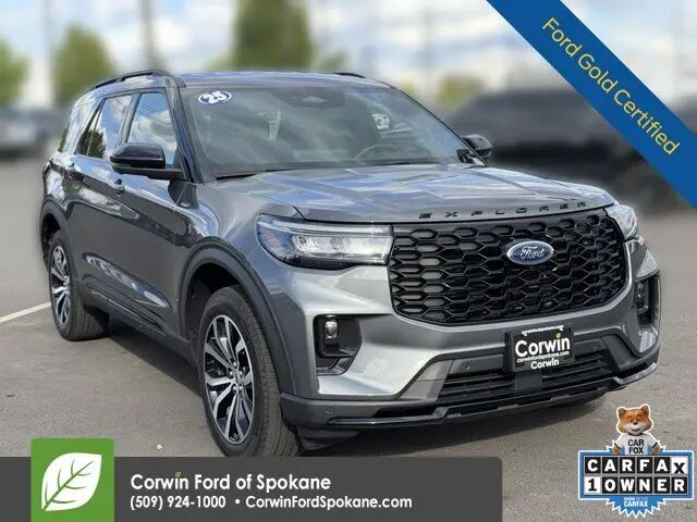 2025 Ford Explorer ST-Line — photo 1 of 13