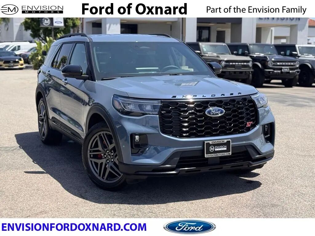 2026 Ford Explorer ST — photo 1 of 18