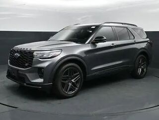 2025 Ford Explorer ST — photo 1 of 12