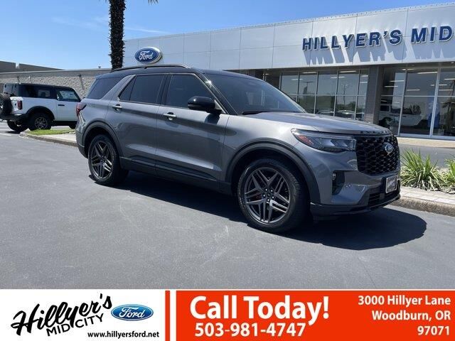 2025 Ford Explorer ST