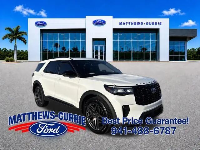 2025 Ford Explorer ST — photo 1 of 12