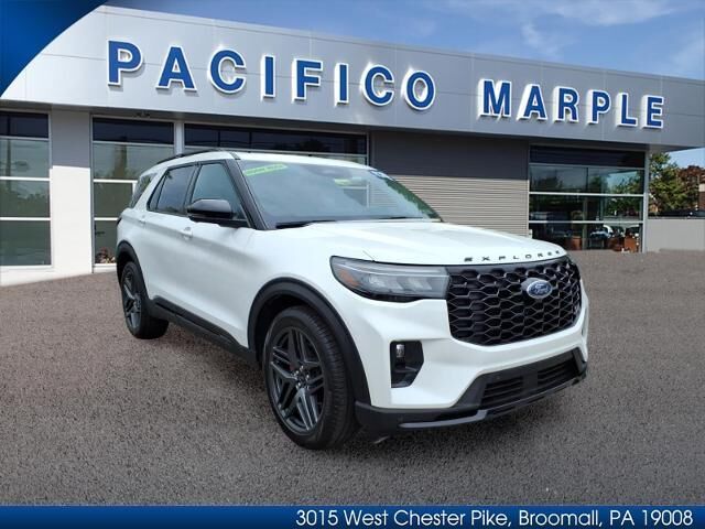 2025 Ford Explorer ST