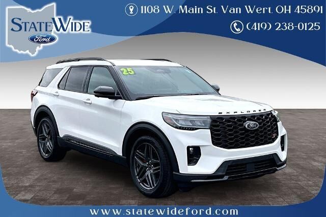 2025 Ford Explorer ST