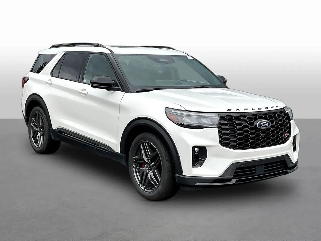 2025 Ford Explorer ST — photo 1 of 13