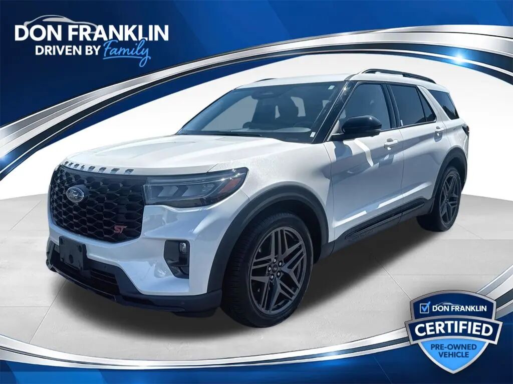 2025 Ford Explorer ST — photo 1 of 13