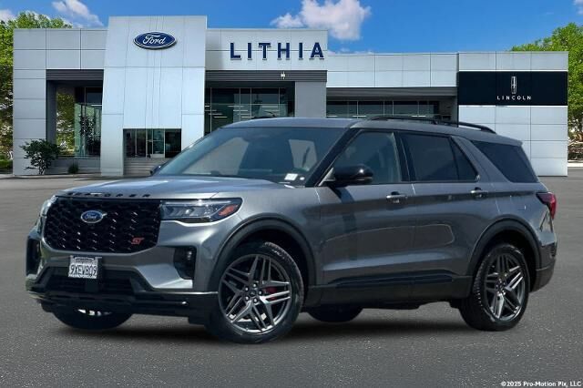 2026 Ford Explorer ST — photo 1 of 13