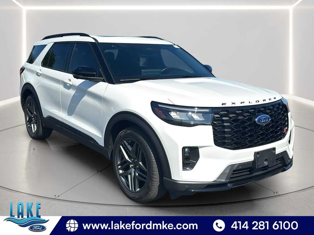 2025 Ford Explorer ST — photo 1 of 26