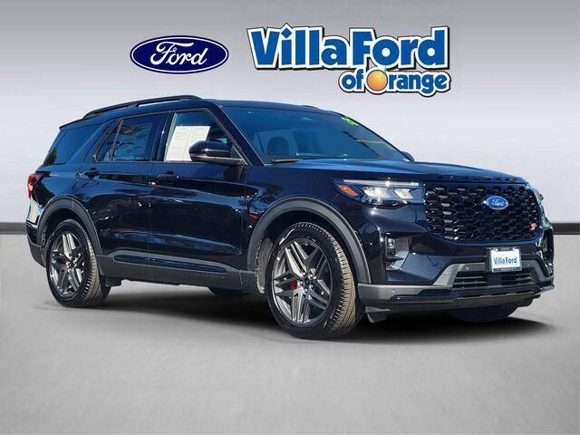 2026 Ford Explorer ST — photo 1 of 13