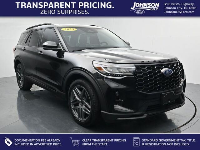 2025 Ford Explorer ST — photo 1 of 13