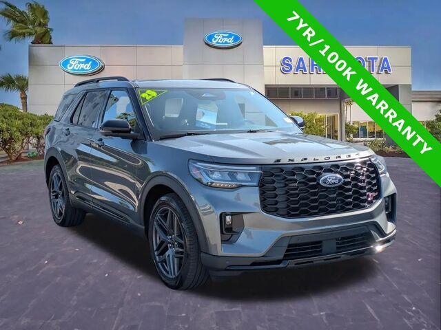 2025 Ford Explorer ST