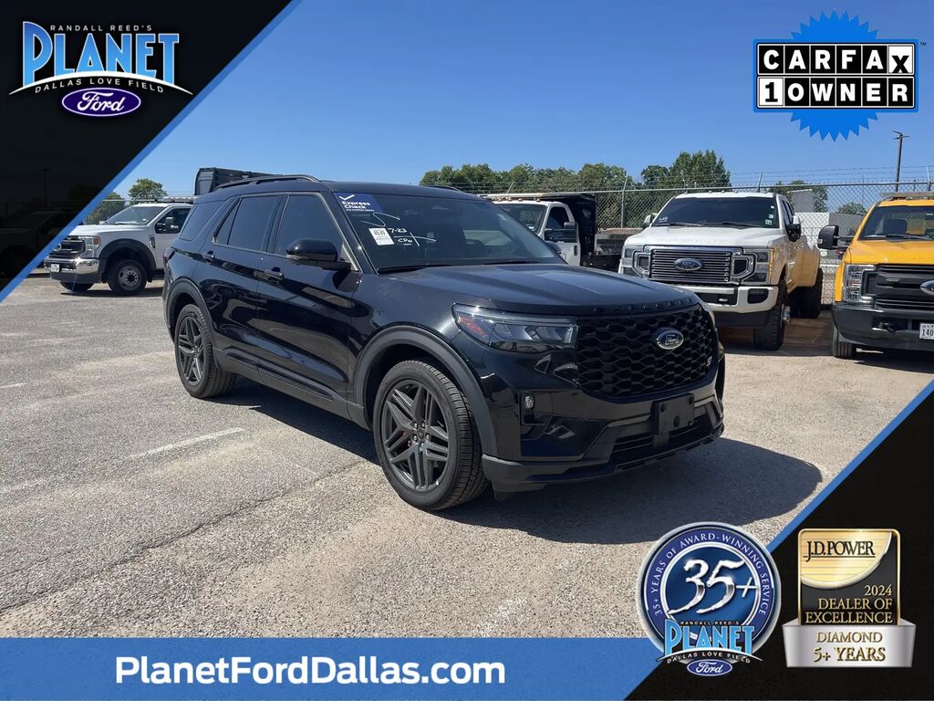 2025 Ford Explorer ST — photo 1 of 17