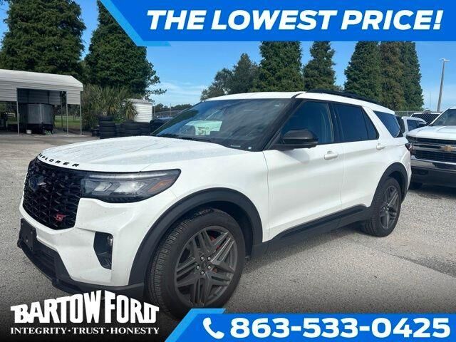 2025 Ford Explorer ST