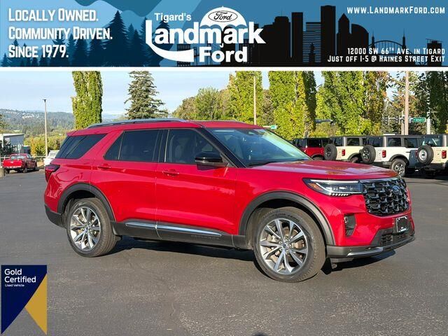2025 Ford Explorer Platinum