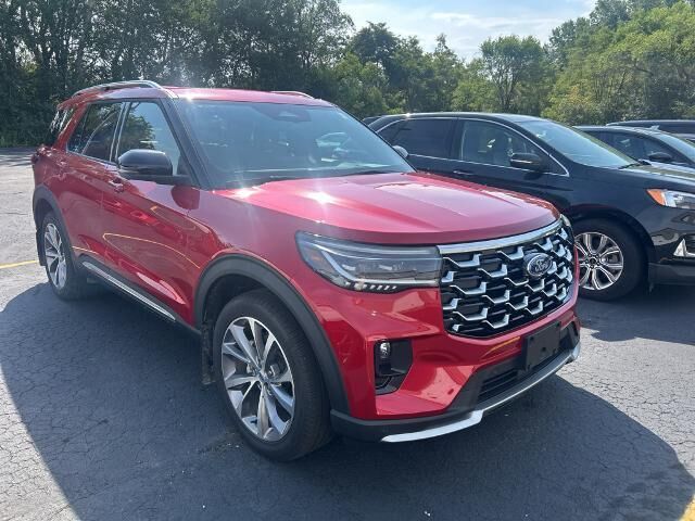 2025 Ford Explorer Platinum