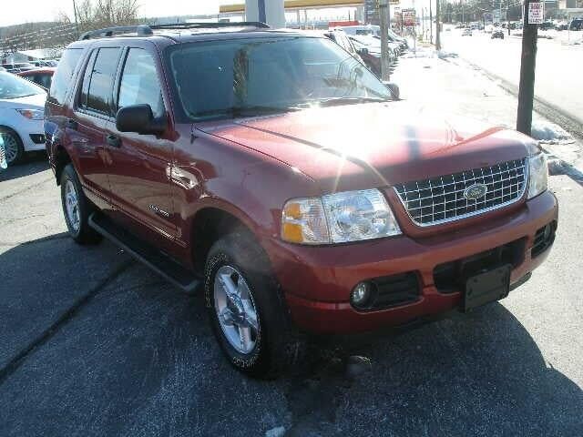 2004 Ford Explorer XLT