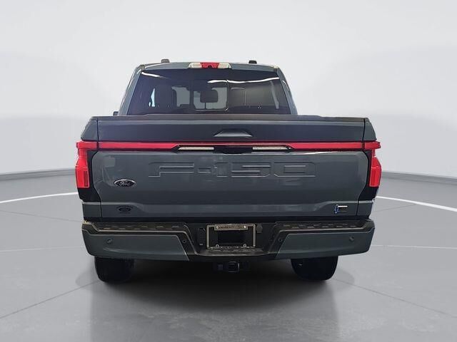 2023 Ford F-150 Lightning Platinum