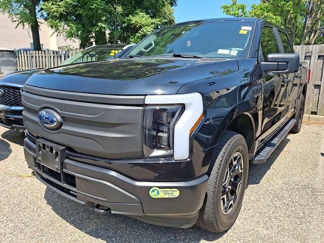 2023 Ford F-150 Lightning Pro