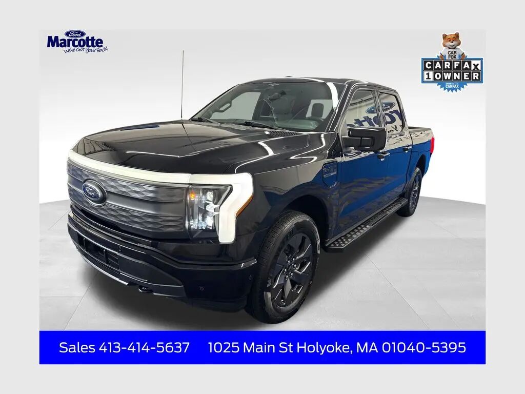 2023 Ford F-150 Lightning Lariat — photo 1 of 13