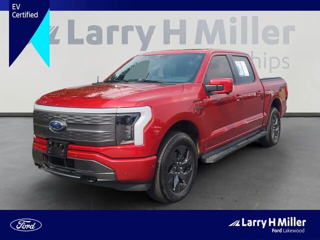 2023 Ford F-150 Lightning Lariat