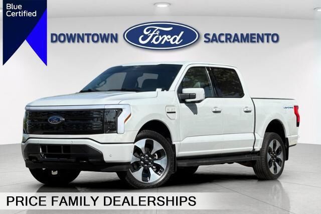 2023 Ford F-150 Lightning Platinum — photo 1 of 3
