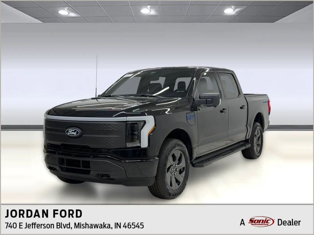 2024 Ford F-150 Lightning Flash — photo 1 of 13