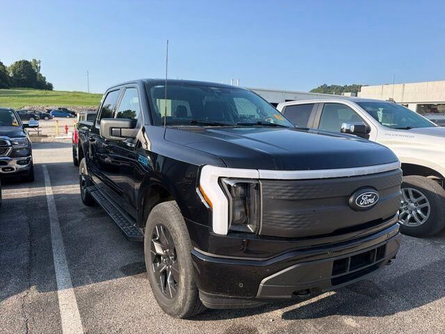 2024 Ford F-150 Lightning Flash