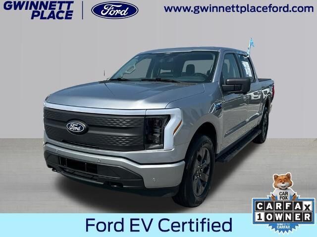 2025 Ford F-150 Lightning Flash