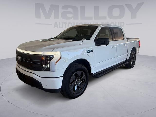 2025 Ford F-150 Lightning Flash — photo 1 of 1